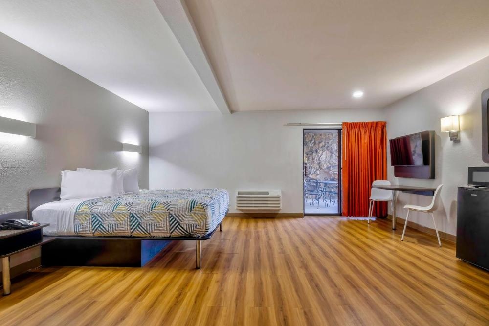 Motel 6 Little Rock AR South